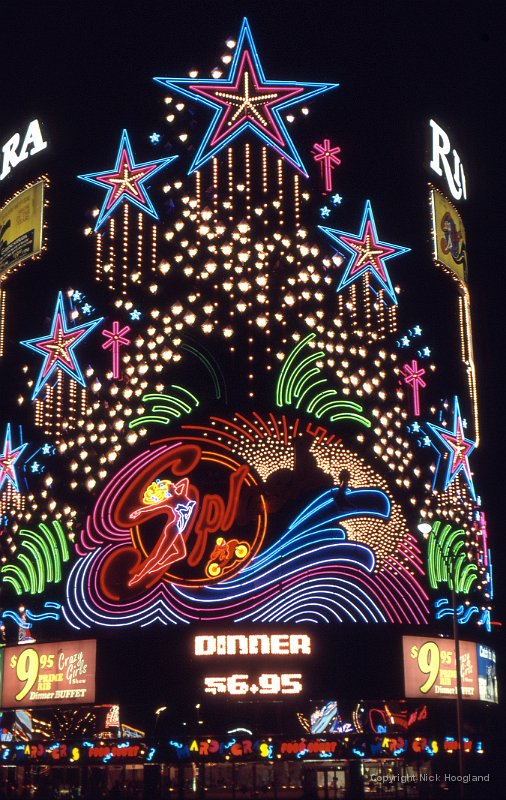 Vegas1.jpg